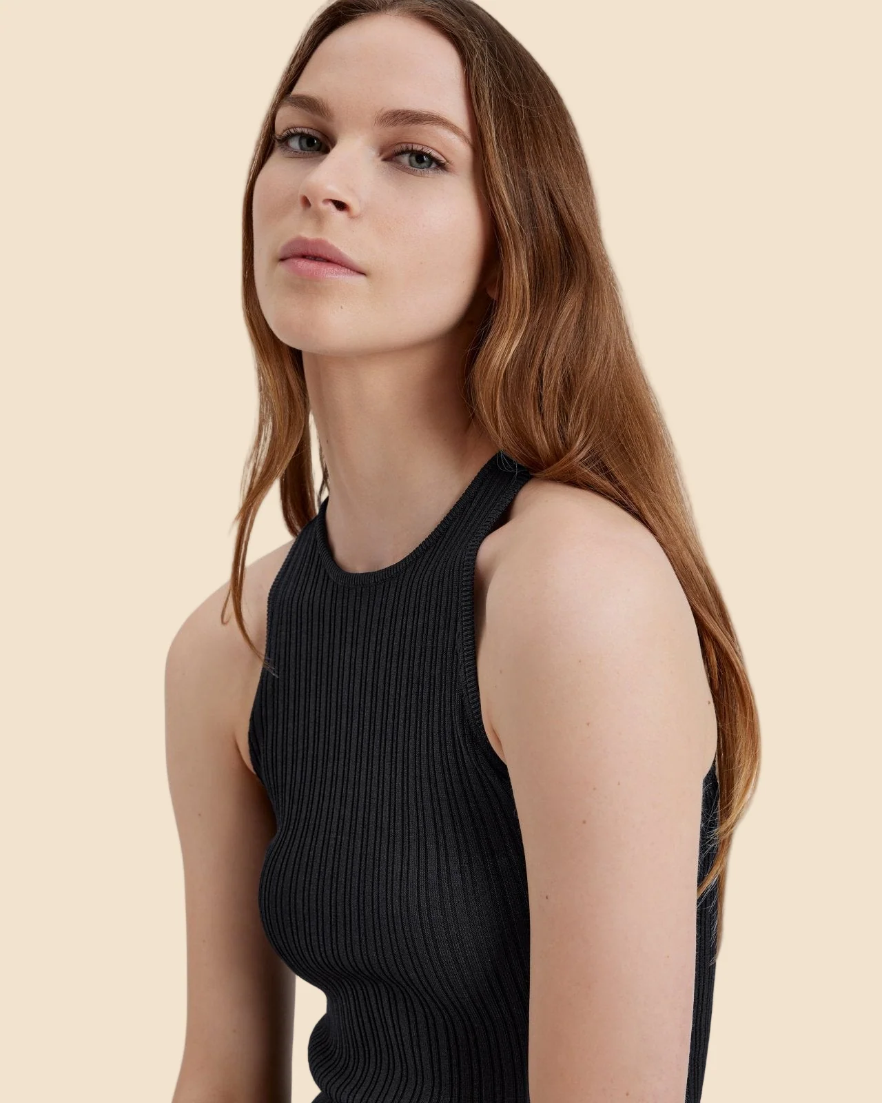 Varena Tank Noir - Image 4